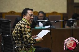 Irman Gusman divonis 4,5 tahun penjara