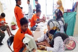 Sebelum Track, Geng Motor Bratic Donor Darah