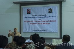 Risma Ajak Insinyur Sumbang Ide Bangun Surabaya