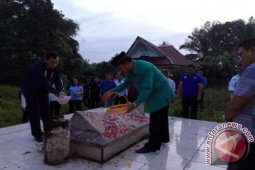 Ziarah Makam Raja