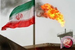 Iran Jual Minyak 100.000 Barel per Hari ke Rusia