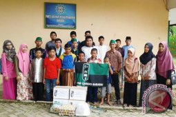 HMI BANTU PANTI ASUHAN
