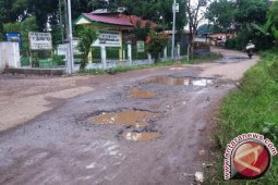 Pemkot Akan Perbaiki Jalan Angkola Julu