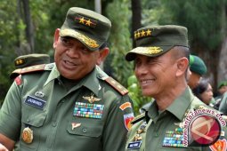 Tiga pejabat teras TNI AD alih tugas