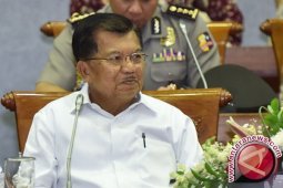 Wapres saksikan penandatanganan MoU "Halal Wonders" Kemenpar-DMI