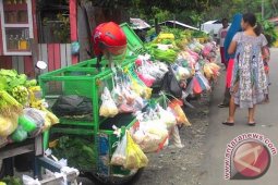 Penjual Sayur Itu Jadi Pemburu Ibu Hamil