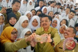 900 Sekolah Di Sumut Ikut UNBK