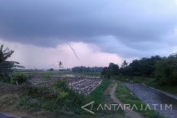 Enam Rumah di Situbondo Rusak Diterjang Angin Puting Beliung