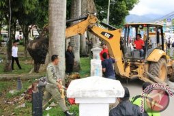 Bupati Bersama SKPD Gotong Royong