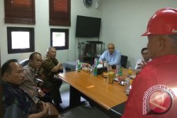 Bupati Tanjabbar buka peluang bagi investor lokal