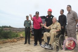 Yusran: proyek kereta api pemerintah yang dihentikan