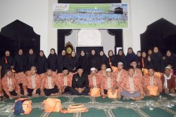Bupati Sintang Lepas 51 Jemaah Umrah