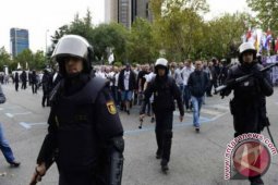 Polisi Madrid Amankan Paket Mencurigakan di Stadion Bernabeu