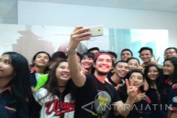 Morgan Oey Kupas Film "Moon Cake" di Ubaya