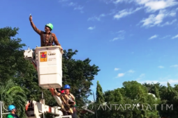 Wagub Jatim: 30 Desa Belum Teraliri Listrik