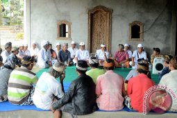 Wagub Ajak Masyarakat Kawal Program Bali Mandara