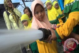 BPBD Kenalkan Anak TK Alat Penanggulangan Bencana