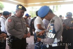 Pimpinan Polres Sumenep Cek Senpi Dinas Anggota