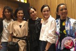Mencicipi Burger Ala Dian Sastrowardoyo di Restoran MAM