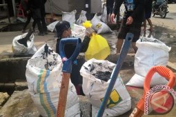 Minimalisir Banjir Melalui Lomba Bersihkan Parit