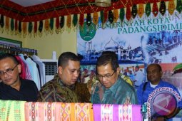 Sekda Sumut Kunjungi Paviliun Padangsidimpuan