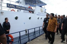 Oesman Sapta Ajak Masyarakat Jaga SDA Kelautan