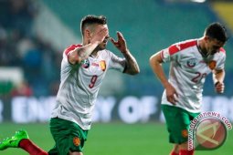 Bulgaria pecundangi Belanda 2-0