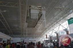 Angkasa Pura Investigasi Plafon Ruang Tunggu Roboh