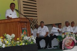Bupati Larang Pembangunan Jalan Gunakan Batu Padas
