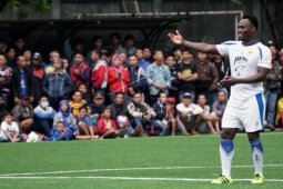 Latihan Perdana Michael Essien