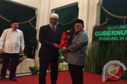 Aher Berharap Kehadiran Zakir Naik Perkuat Iman Muslim Indonesia