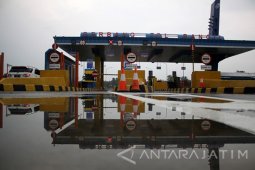 Jelang Penerapan Transaksi Nontunai di Tol, Himbara Siapkan 200 Ribu Kartu Nontunai