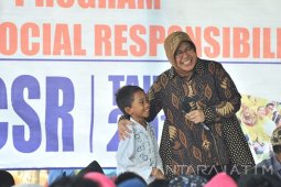 Risma Minta CSR Kembalikan Anak Putus Sekolah
