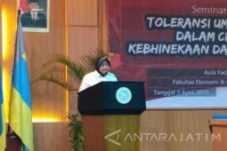 Risma Minta Mahasiswa Jaga Toleransi Antarsesama
