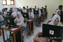 SMK di Jember Sewa Genset Selama UNBK