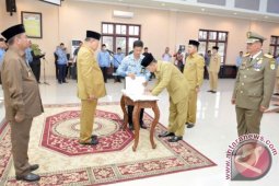 Bupati Lantik Pejabat Pimpinan Tinggi Pratama