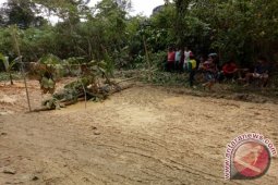 Warga Protes Kerusakan Jalan Karena Angkutan Sawit