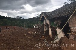 Gubernur Jatim Inginkan Sistem Peringatan Dini Longsor