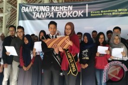 Generasi Muda Deklarasikan "Bandung Keren Tanpa Rokok"