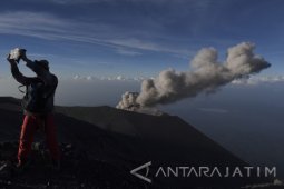 TNBTS Buka Jalur Pendakian Gunung Semeru