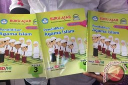 Disdik Labuhanbatu Tarik Ribuan Buku PAI