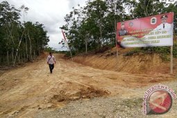 TMMD Buka Akses Jalan Desa Nanga Suruk-Muncin