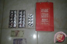 Patroli Polisi Tangkap Dua Pengedar Pil Zenith