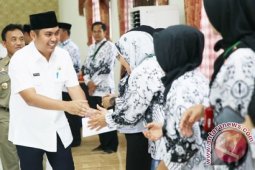 Lapsus - Program 1.000 Guru Berprestasi