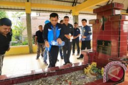 Makam Pendeta Pertama di Simalungun Direhab