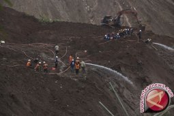 Pemkab Ponorogo Hentikan Pencarian 24 Korban Longsor