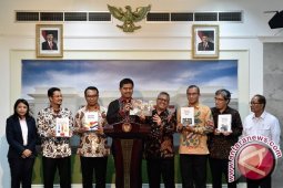 KPU Sampaikan Laporan Kerja Kepada Presiden