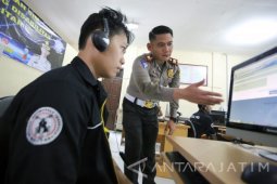 Satlantas Blitar Fasilitasi Penyandang Disabilitas Peroleh SIM (Video)