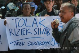 Tolak Kedatangan Habib Rizieq