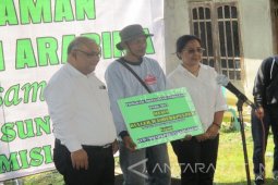 BI Kediri Berikan Ribuan Bibit Kopi Arabika